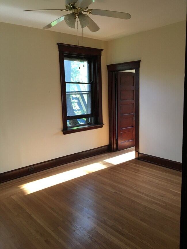 Master Bed Room - 3366 Morrison Ave