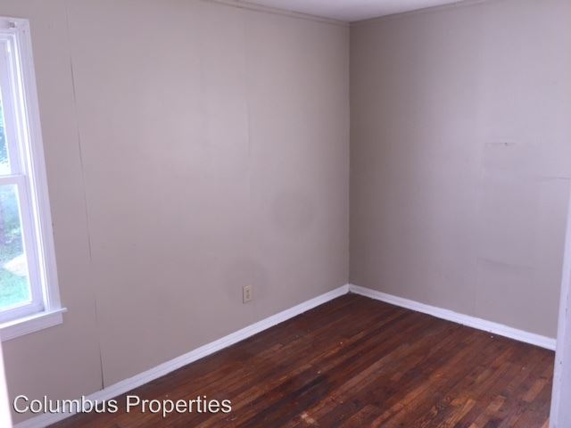 Building Photo - 2294 Taylor Ave