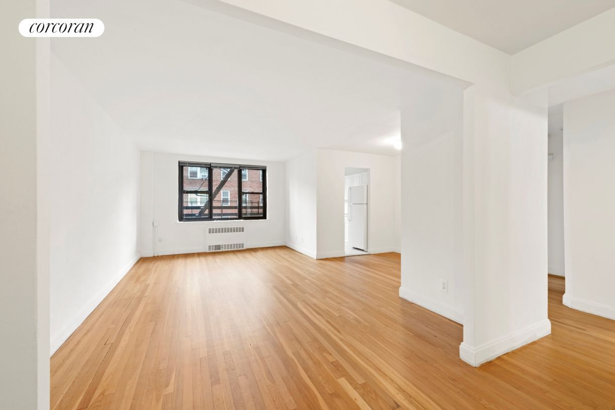 Foto principal - 109-23 71st Rd