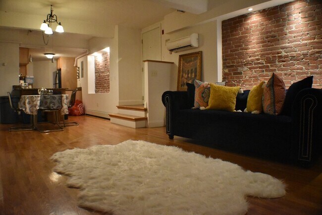Building Photo - 478 Columbus Ave