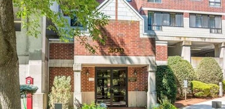 Primary Photo - 200 Ledgewood Dr