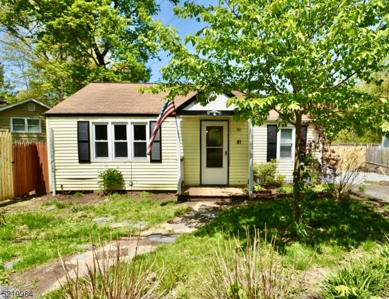 51 Winona Trail, Jefferson, NJ 07849 House for Rent in Jefferson, NJ