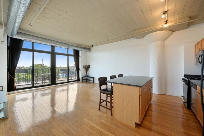 Foto del edificio - 1524 S Sangamon St