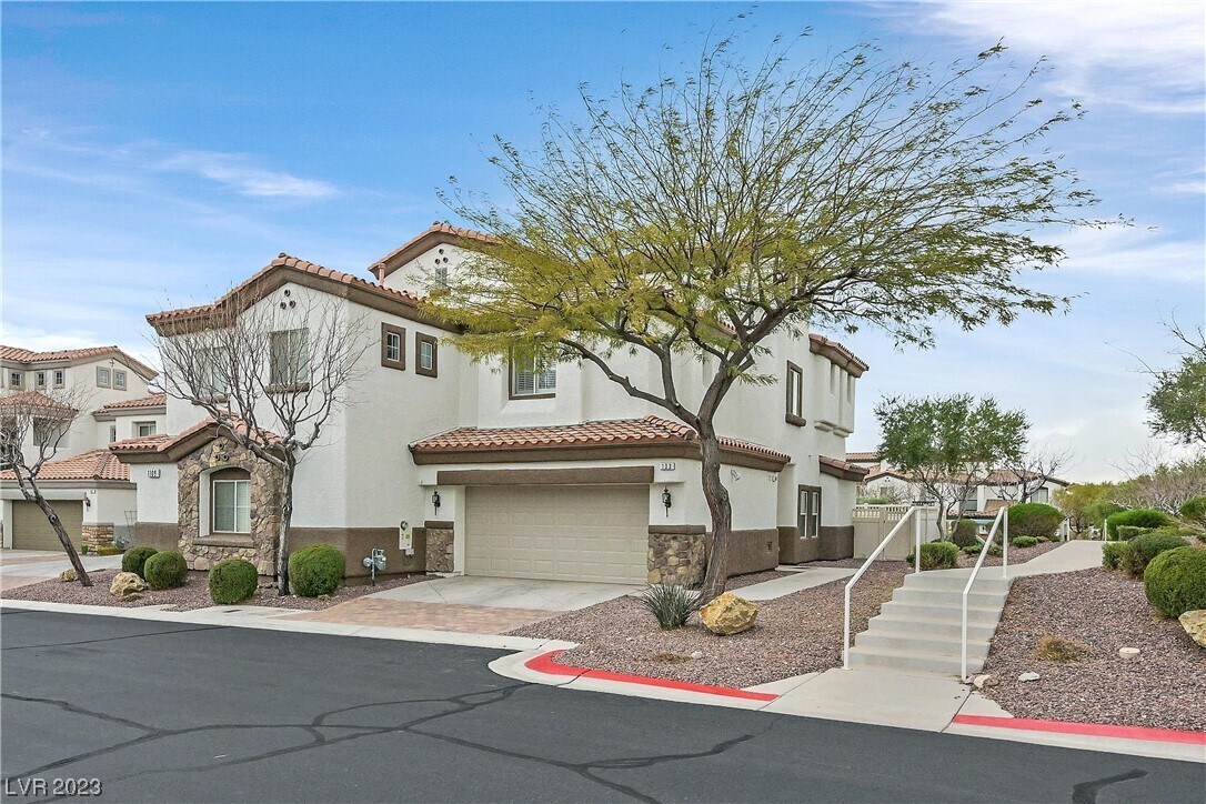1109 Tropical Star Ln, Henderson, NV 89002 Townhome Rentals in
