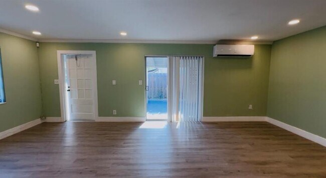 Foto del edificio - 5940 NW 13th St