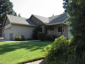 Building Photo - 20113 Sekirk Mountain Way