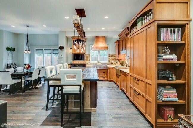 Foto del edificio - 3 br, 4 bath House - 245 Jackson Street