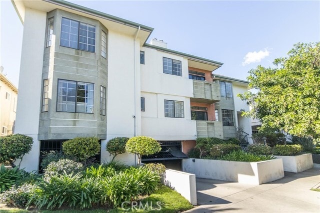 Foto del edificio - 4543 Willis Ave