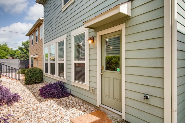 Back door entrance. - 1813 Carlson Drive