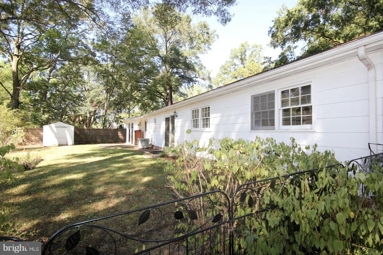 4307 Fielding St, Alexandria, VA 22309 House Rental in Alexandria, VA