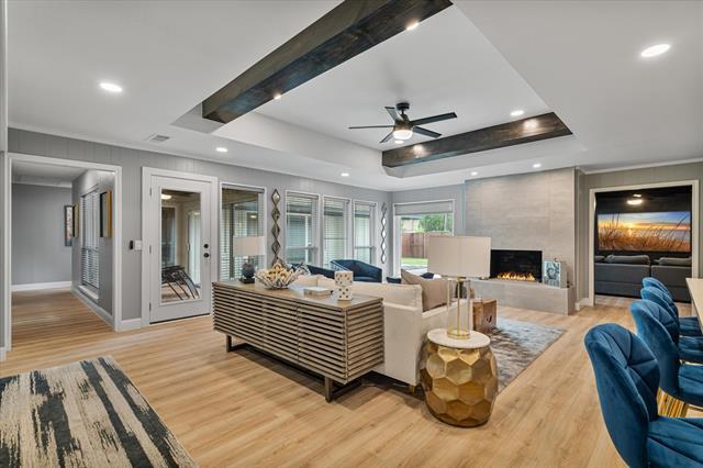 Foto del edificio - 2833 Meadowbrook Dr