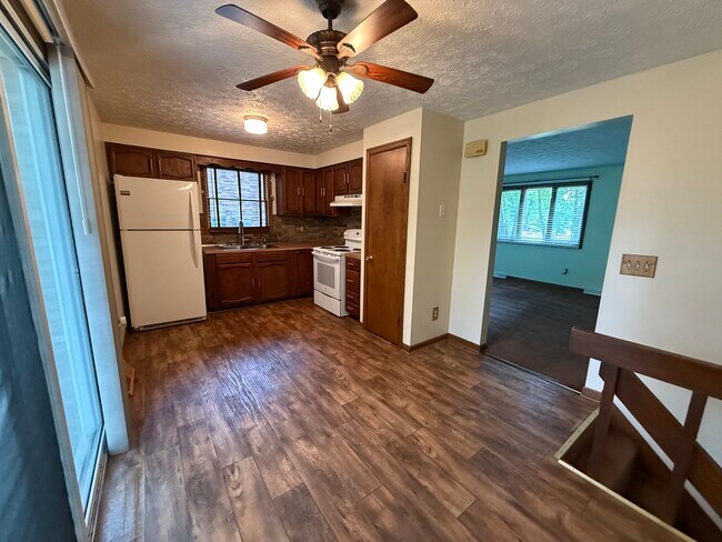 Foto del edificio - 1208 Carnwise St SW