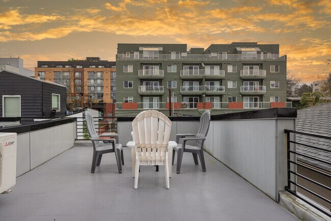 Foto del edificio - 5201 Brooklyn Ave NE