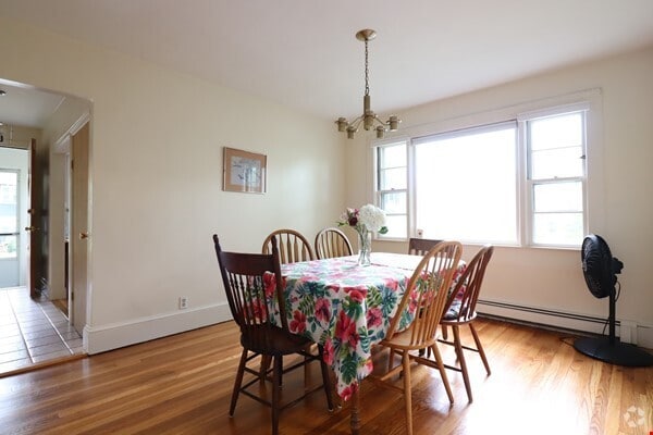 Building Photo - 15 Athelstane Rd