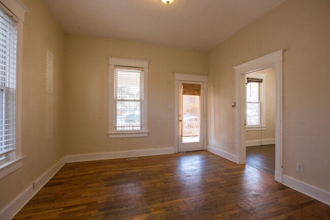 Foto del edificio - Charming Old Town Bungalow!