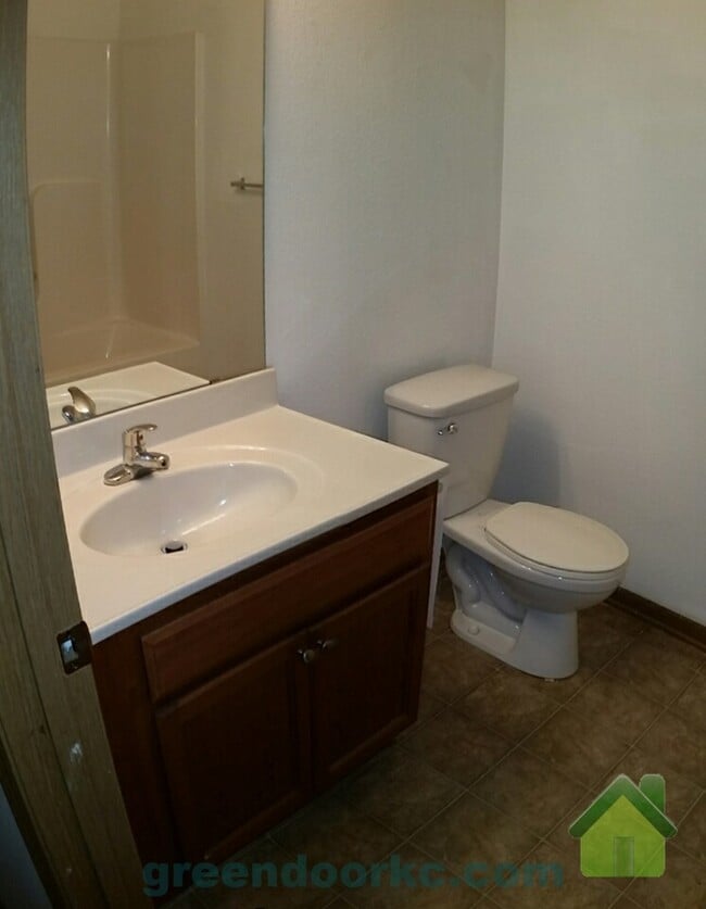 Building Photo - 802 Fall Meadow Ln