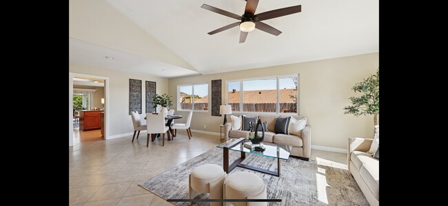 Foto del edificio - 14637 Poway Mesa Dr