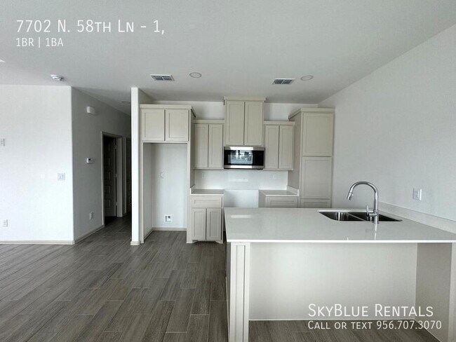 Foto del edificio - 7702 N 58th Ln