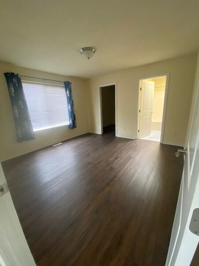 Foto del edificio - 4050 Gloria Ln