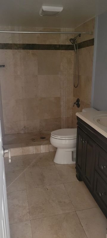 Foto del edificio - 280 W Park Dr