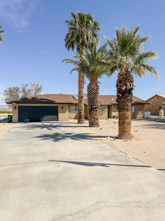 Foto del edificio - Remodeled 2 Bedroom Home in 29 Palms