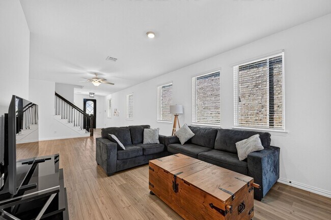 Foto del edificio - 1678 Gracehill Wy