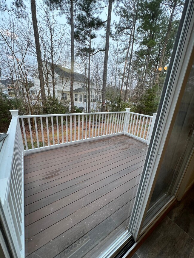 Foto del edificio - 45593 Pleasant Mill Dr