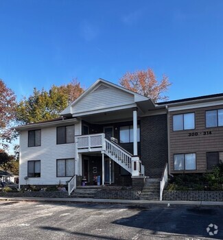Building Photo - 312 Davidson St