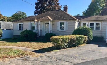 Building Photo - 30 Whipple Ct