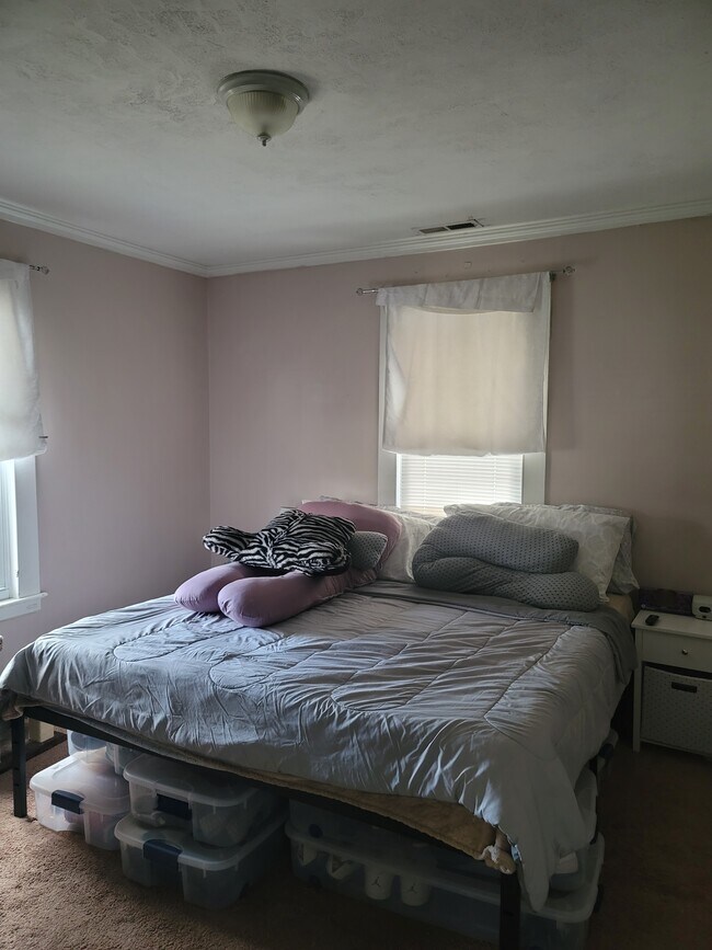 81 Hodge Ave Unit 81, Ansonia, CT 06401 81 Hodge Ave Ansonia, CT