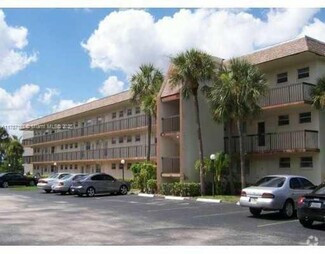 Building Photo - 1751 NW 75th Ave