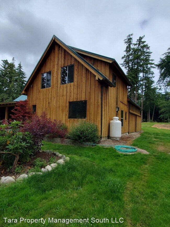 Building Photo - 1 br, 1 bath House - 5415 Mutiny Bay Rd