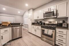 Foto del edificio - 3220 Shoreheight St