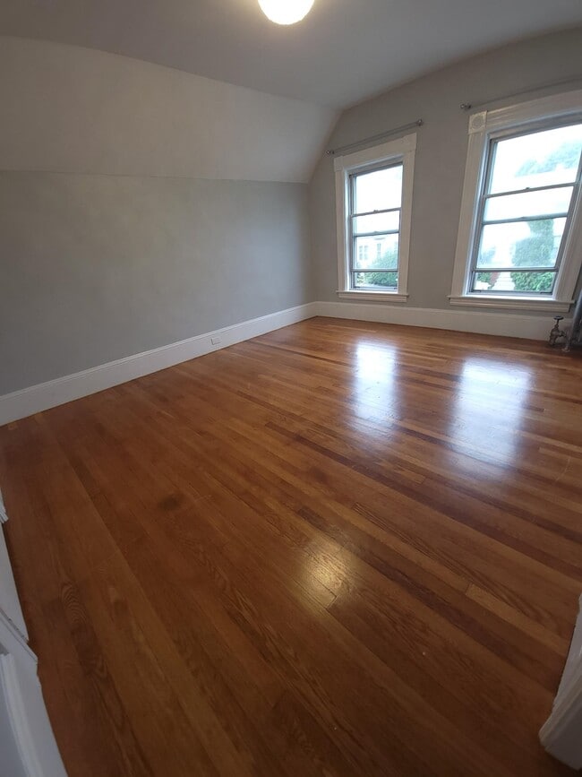 Foto del edificio - 721 Belmont St