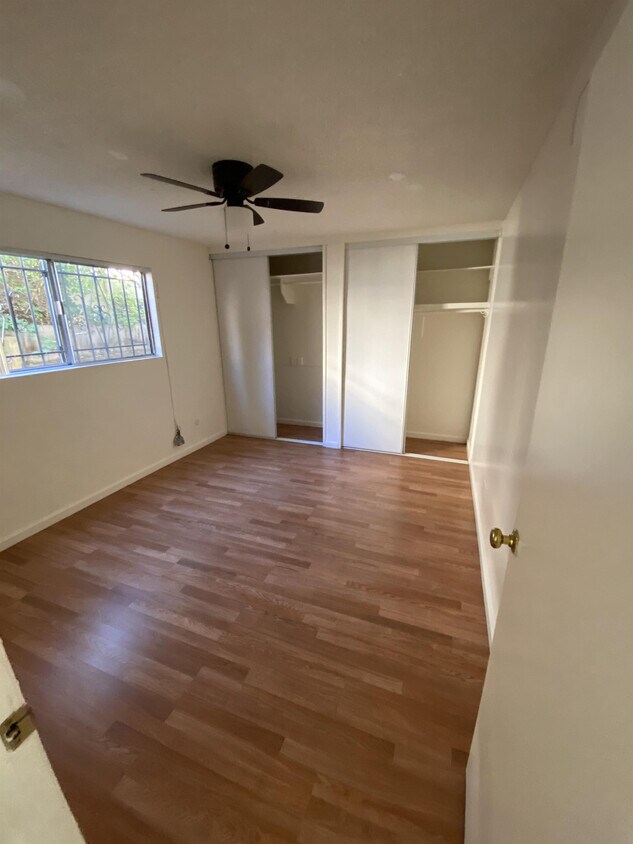 Building Photo - 4136 Menlo Ave