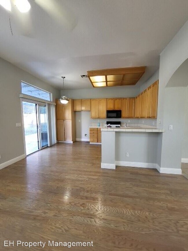 Foto del edificio - 4 br, 2 bath House - 2417 Dinwiddie Way