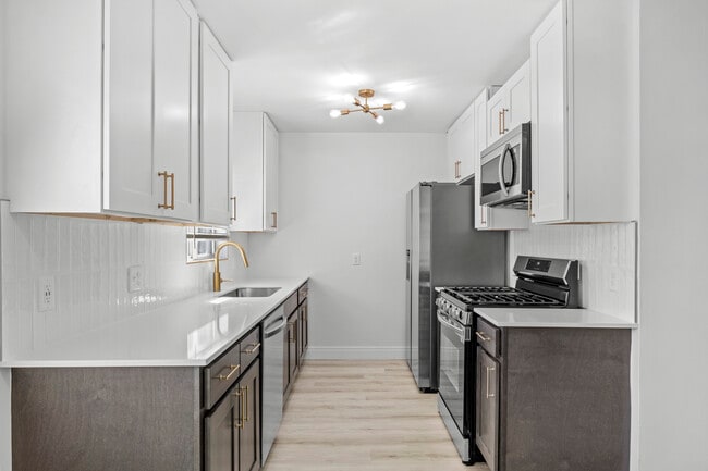Encore Kitchen - Cadence of Newport
