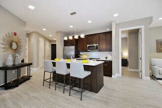 2 BR, 2 BA - Meadowbrook - 1218 SF - City Flats Apartments