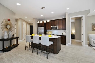 2 BR, 2 BA - Meadowbrook - 1218 SF - City Flats Apartments