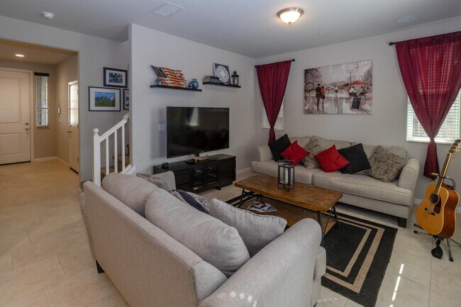 Building Photo - 3774 Savant Ln