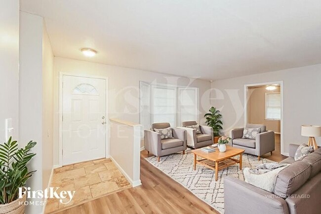 Building Photo - 5613 Manning Ave