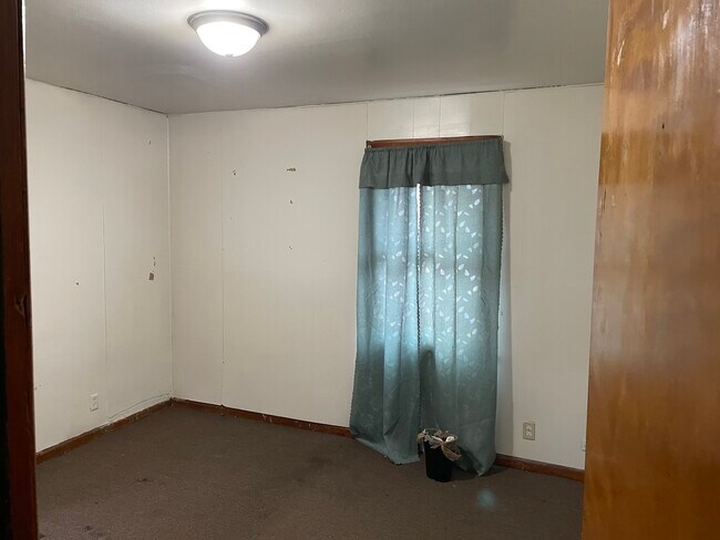 Foto del edificio - 4619 W Villard Ave