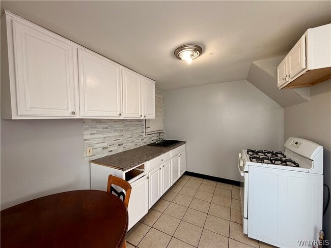 Building Photo - 175 Texas St