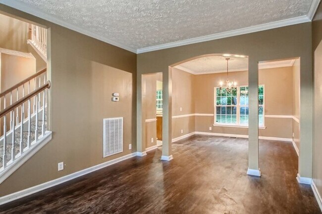 Building Photo - 2160 Quail Ridge Drive, Nashville, TN, 37207