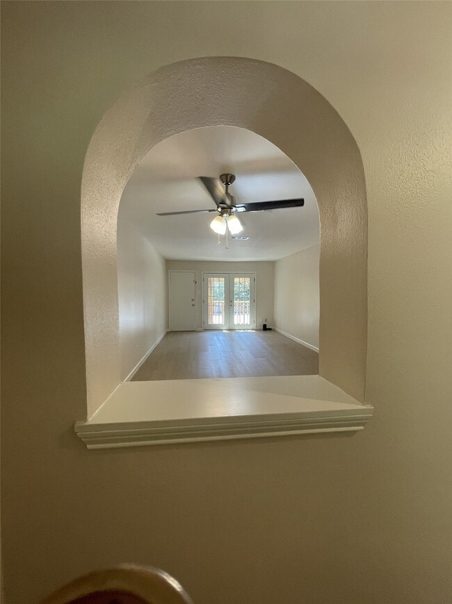 Building Photo - 864 Wax Myrtle Ln