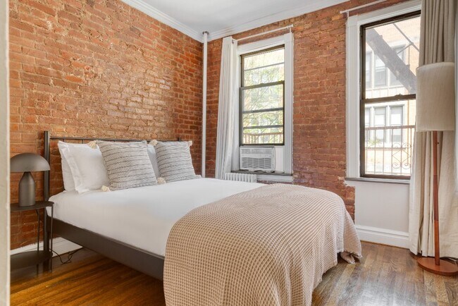 Foto del edificio - 416 E 13th St