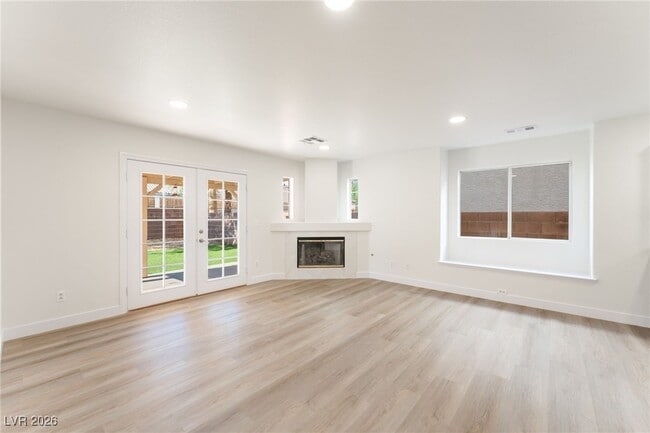 Building Photo - 1813 Navajo Lake Way