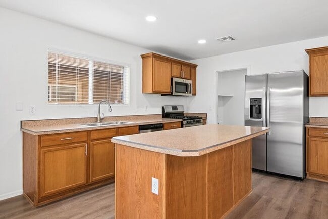 Building Photo - Amazing Single Family Home for Rent in Tucson