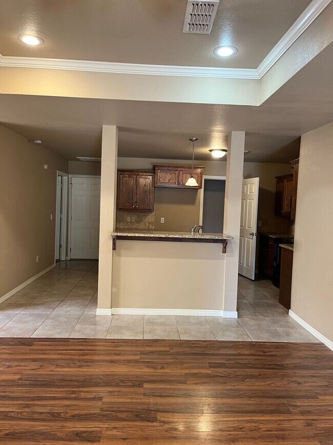 Building Photo - 2800 Steve's Way