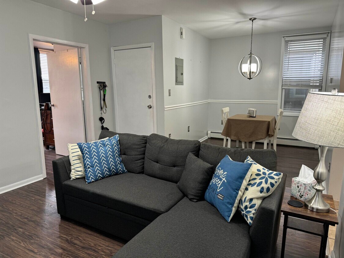 136 Hoyt St, Kearny, NJ 07032 House Rental in Kearny, NJ